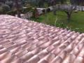 Tegole su tetto in legno o in cemento con tegole portoghesi o tegole canadesi